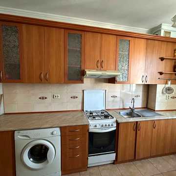 Ольги Кисілевської вул., 37