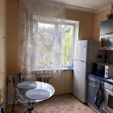 Великотирнівська вул., 35/1
