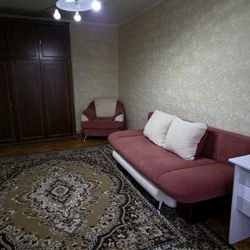 Вацлава Гавела бульв. (Івана Лепсе), 43