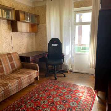 Лісовий просп., 33