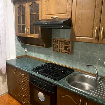 Владислава Бувалкіна вул. (Бочарова Генерала), 1