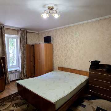 М'ясоєдовська вул., 10