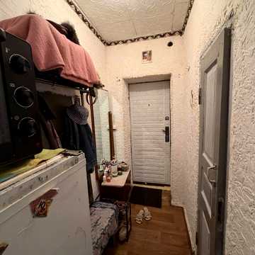 Івана Франка пров., 4