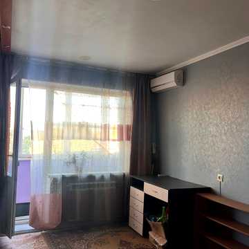Владислава Бувалкіна вул. (Бочарова Генерала), 35