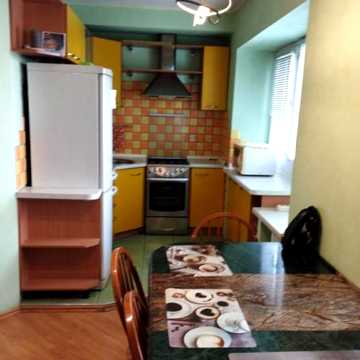 Кирило-Мефодіївська вул., 3/17