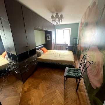 Середньофонтанська вул., 53/55