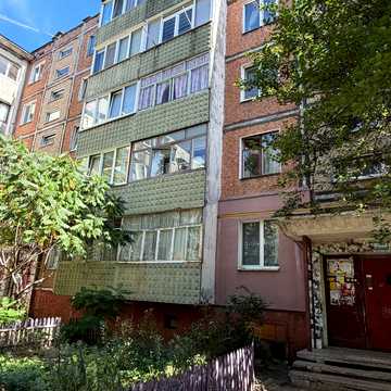 Соборності вул. (Доценка), 5