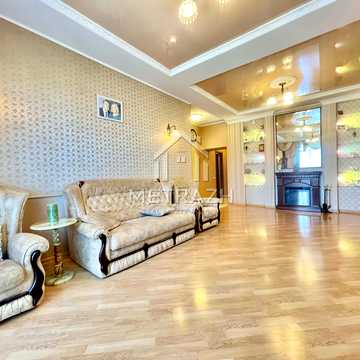 Греківська вул., 5