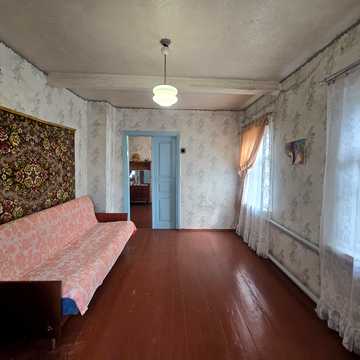 Київська, 8