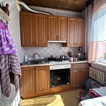 Нескорених вул. (Героїв Праці), 12г