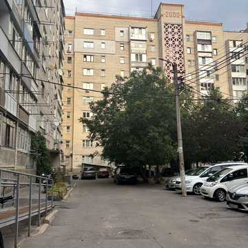 Миколи Амосова пров. (Червоний), 21