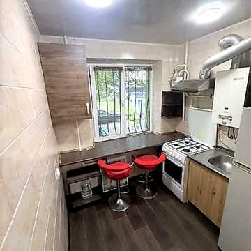 Андрія Первозванного вул. (Стахурського), 76