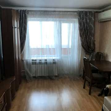 Полярна вул., 8-Д