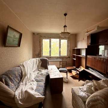 Академіка Павлова вул., 140а