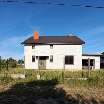 Яблунева, 7