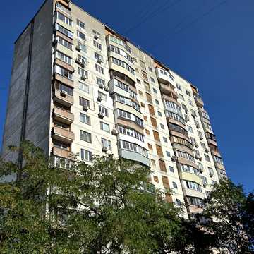 Володимира Івасюка просп. (Героїв Сталінграду), 35