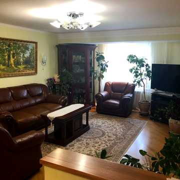 Кургузова вул., 56