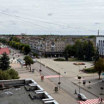 Незалежності вул., 108