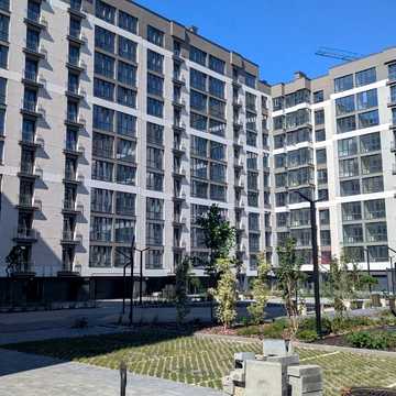 Виноградна вул., (Будинок 18)