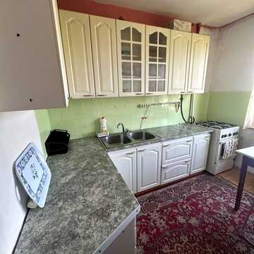 Героїв 128-ї Бригади вул. (8 Березня), 42