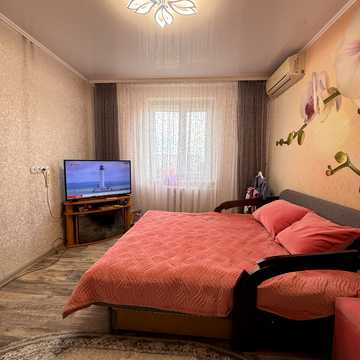 Лісового вул., 24