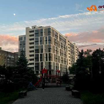 Гната Хоткевича вул., (Будинок)