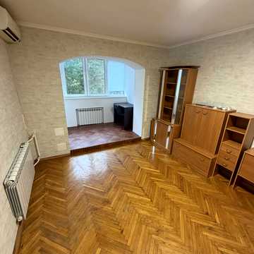Голосіївська вул., 19