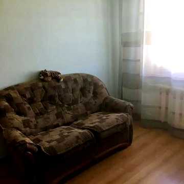 Донецьке шосе, 7