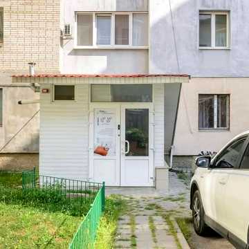 Новомістенська вул., 10