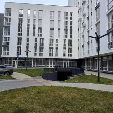 Володимира Великого вул. (Артема), 10-Д