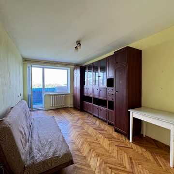 Кулика і Гудачека вул. (Макарова), 30