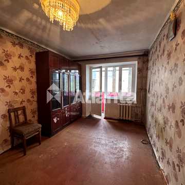 Героїв Крут вул. (Валентини Терешкової), 4