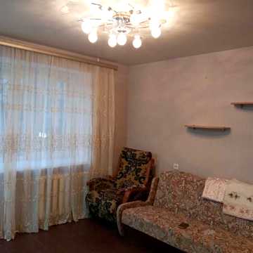 Кордонна вул., 49