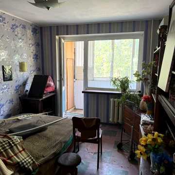 Богдана Хмельницького вул., 24