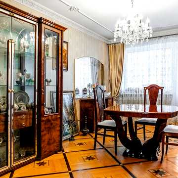 Титаренківський пров., 4