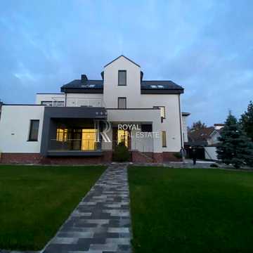 Вільшанська вул.