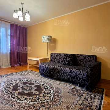 Гвардійців-Широнінців вул., 38а