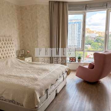 Василя Тютюнника вул. (Анрі Барбюса), 37/1