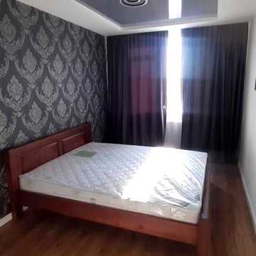 Зелена вул., 204-Б