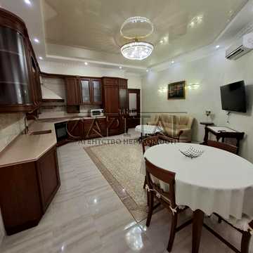 Євгена Коновальця вул. (Щорса), 44-А