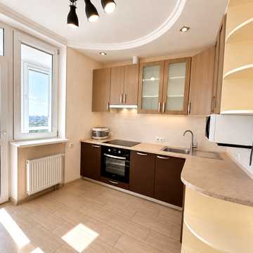 Соборності просп. (Возз'єднання), 30