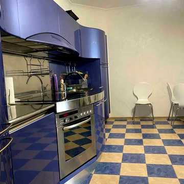 Назарівська вул. (Вєтрова), 7