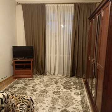 Михайла Бойчука вул. (Кіквідзе), 4