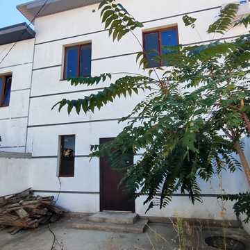 Лабораторна вул.