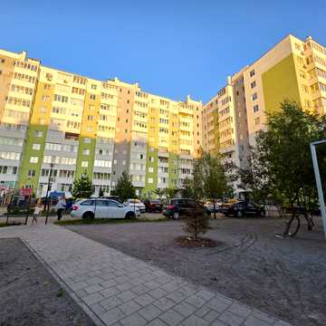 Гетьмана Павла Полуботка вул., 29