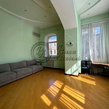 Архітектора Городецького вул., 6