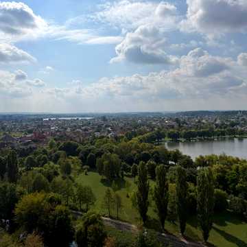 Степана Бандери вул., 1е