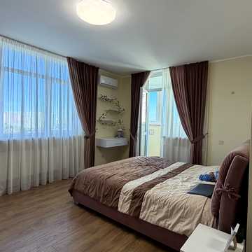 Воскресенська вул., 14-Д