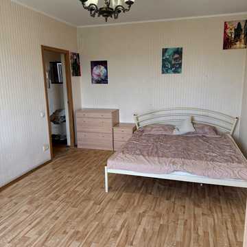 Жмеринська вул., 36