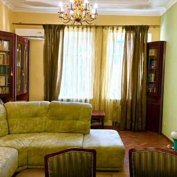 Панаса Мирного вул., 27